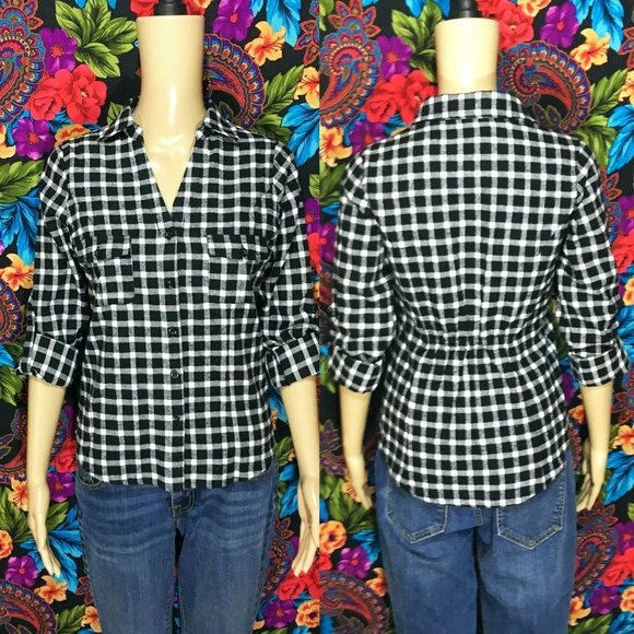 NEW WOMEN'S BLOUSE POCKET SHIRT SMALL PLAID BUTTON DOWN TOP SMALL NWT - Picture 1 of 12